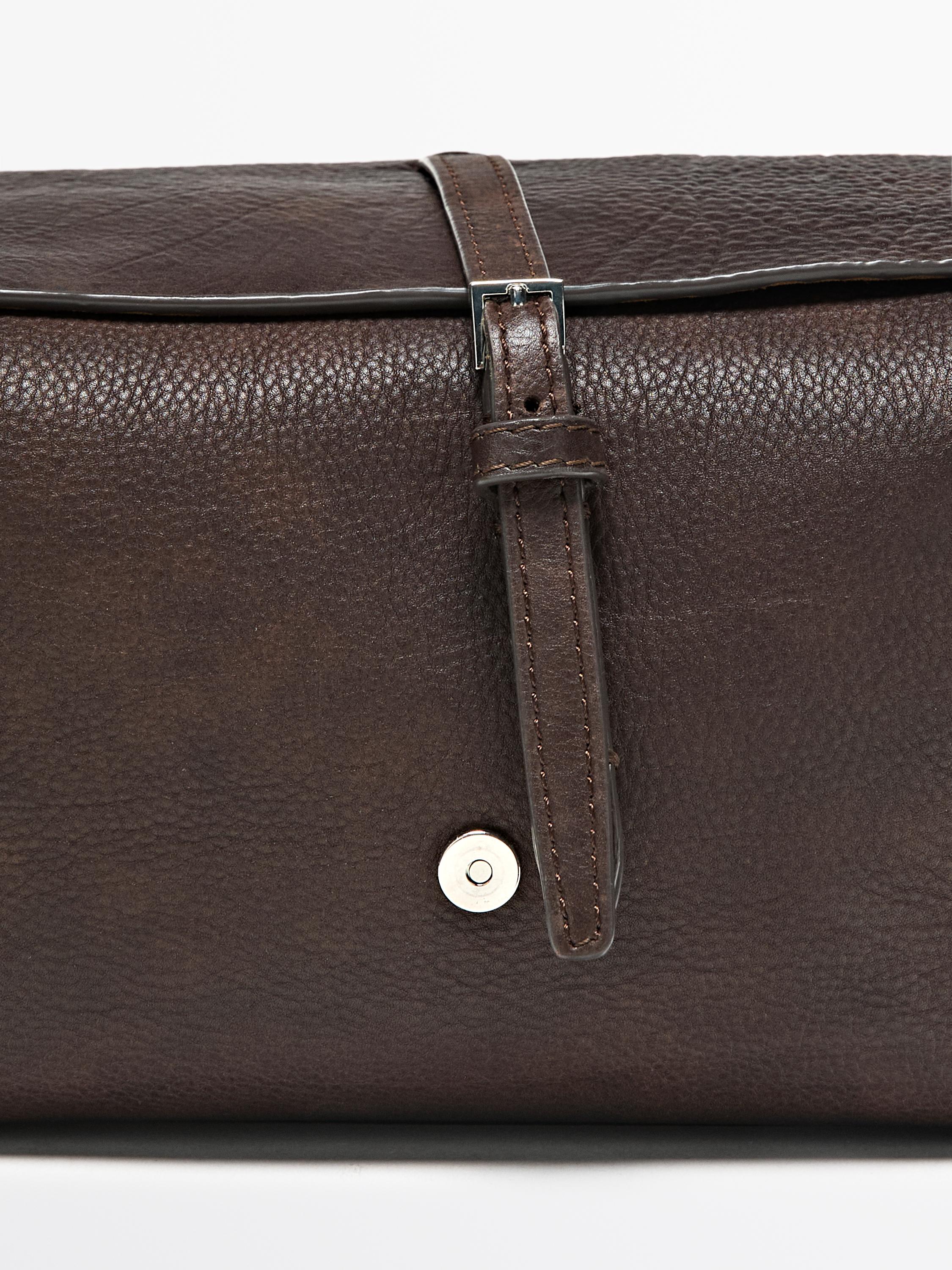 Trousse de voyage en cuir nappa